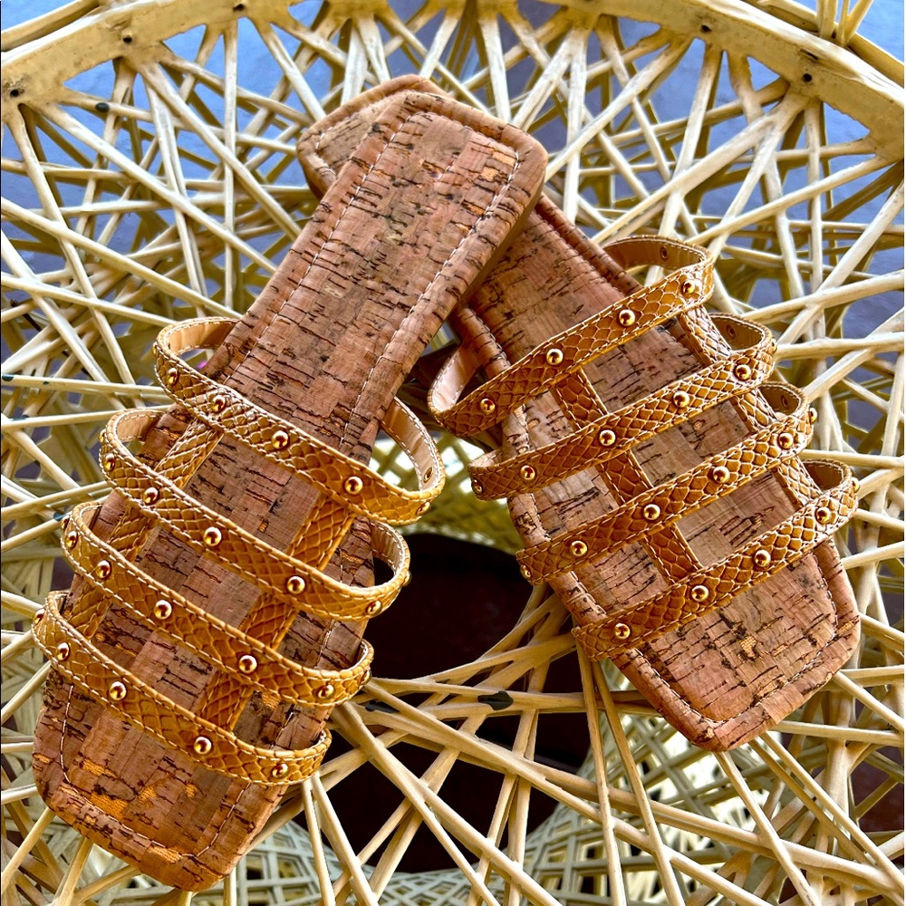 New beautiful cork sandals